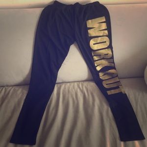 Black work out leggings